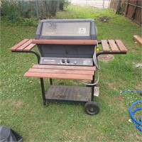 BBQ GRILL WITH COVER