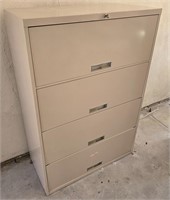File Cabinet 4 drawer with pull out drawers