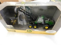 J.Deere 1270E wheeled harvester w/box
