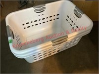 (2) 24" Laundry Baskets