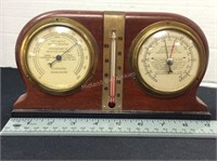 Swift & Anderson Weather Station