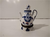 Delft Blue Ceramic Trinket Box