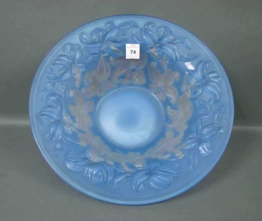 Phoenix Lt. Blue/Frosted Tiger Lily Console Bowl.