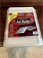 AirBake Large Cookie Sheet & COvered Jelly Roll