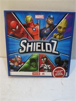 Marvel Shields Collector Album Suer Heroes