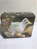 Lot of 4 Stackable Geese Measuring Cups