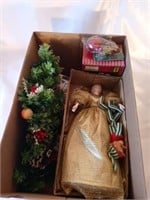Box of miscellaneous Christmas decorations and