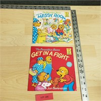 Lot of 2 Berenstain Bears Books Softcover