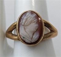 10KT GOLD CAMEO RING