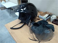 Snell motorcycle helment, size L, visor,
