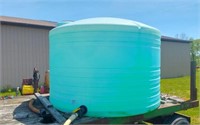 1500 GALLON WATER TANK WITH SHUT OFF AND SHORT