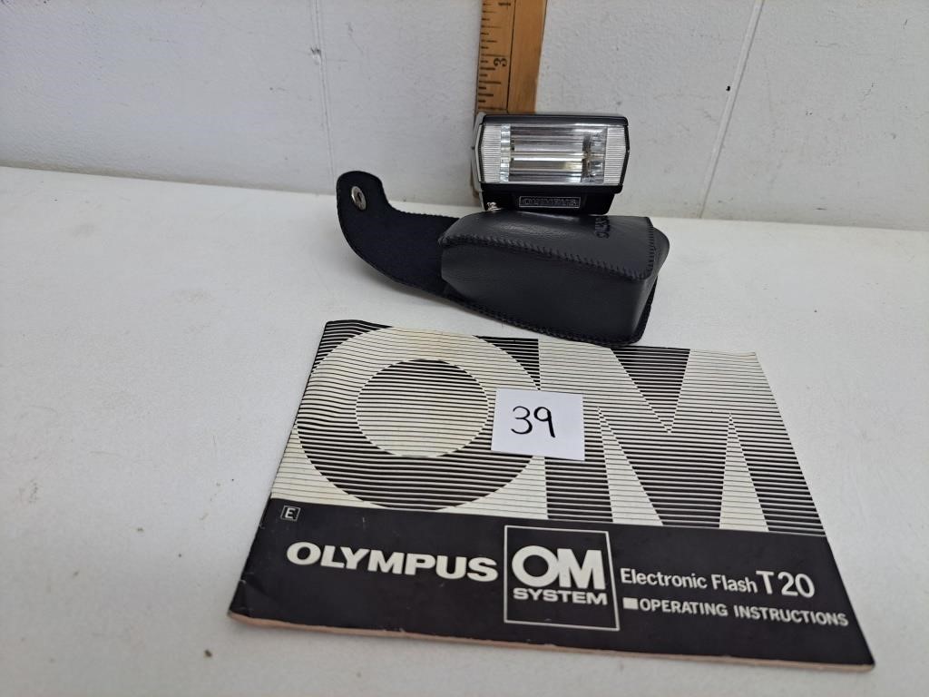 Olympus Electronic Flash T20 with Instructions