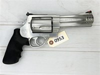 LIKE NEW Smith & Wesson model 460 460Mag