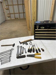Craftsman metal tool box w/contents