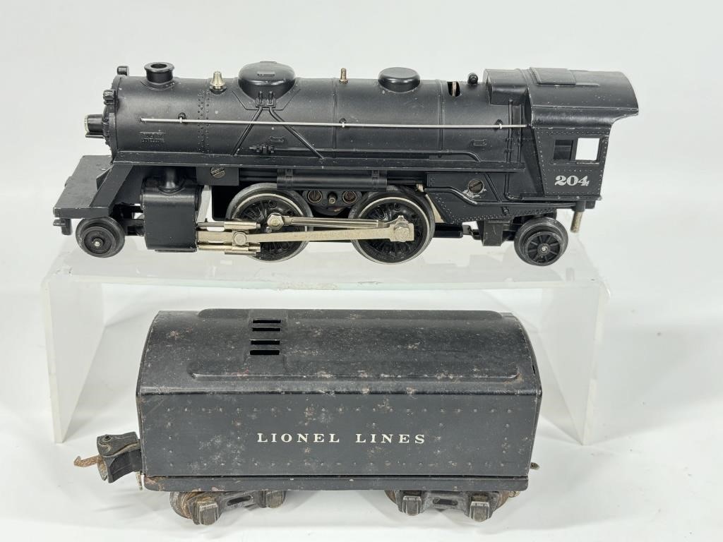 LIONEL O GAUGE NO. 204 ENGINE AND TENDER