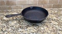 No. 5 Cast Iron 8- 1/8 Skillet