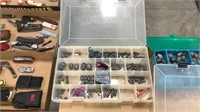 Tackle box w/misc sinkers