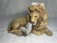 Resin Lion and lamb