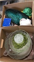 Boxes of glass bowls and miscellaneous cups