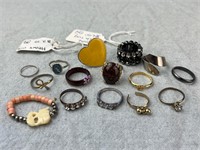 Lot of 15 Costume Jewelry Rings