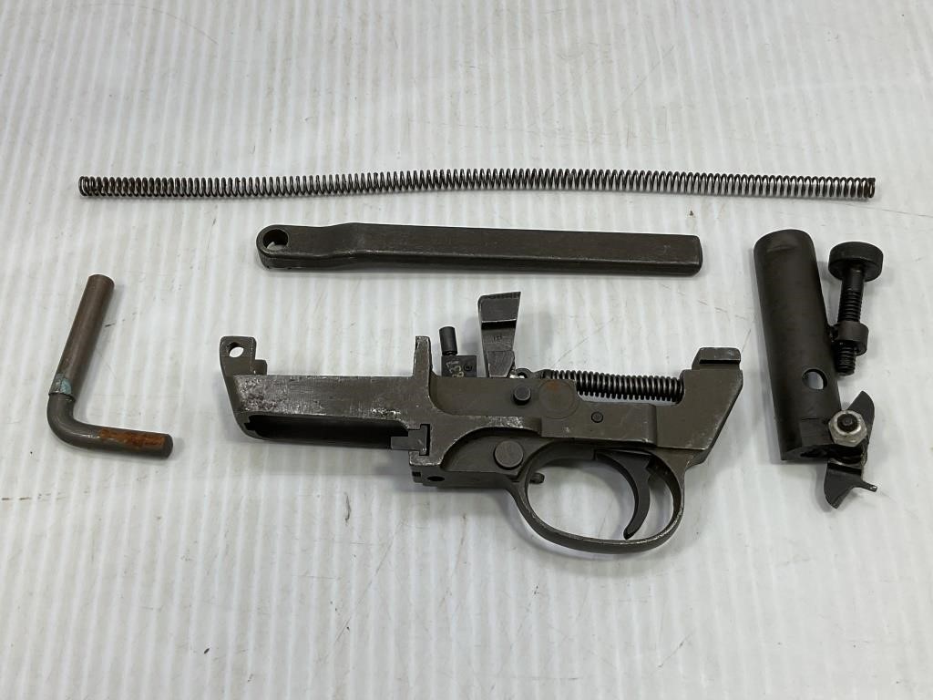 ASSORTMENT OF M1 CARBINE PARTS