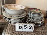 Decorative Plates & Bowls