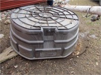 Rubber Maid Water Tank 300 gal