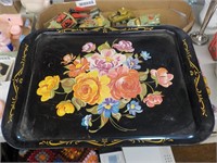 Toleware style tray