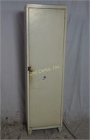 Vintage Metal 5 Shelf Locker