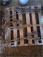 pallet of misc chain