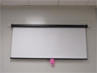 Bretford Projection Screen