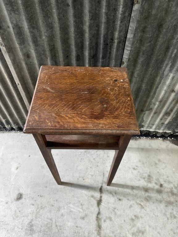 Antique tiger oak side table