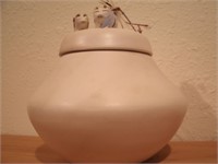 Acoma Pottery Bear Fetish Lidded Jar 5"x5"