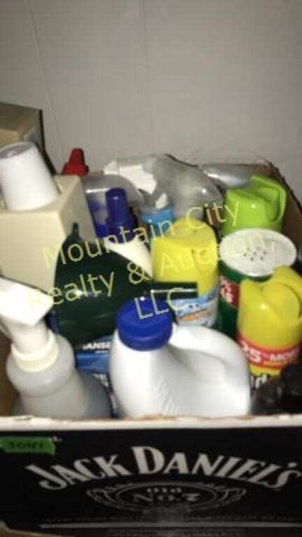 Clorox, Comet and other Misc. cleaning supplies
