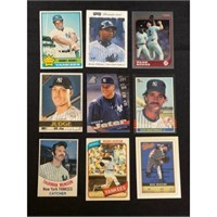 (300) Count Box Of Ny Yankees Cards With Stars