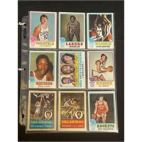 (26) 1972-73 Topps Basketball Cards With Stars