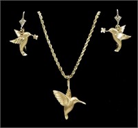 14K Yellow gold hummingbird pendant with 14K 18"