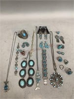 Jewelry with Turquoise Stones