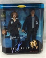 Collector Edition X Files Barbie & Ken Dolls V3E