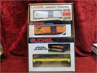(3)New Boxed Lionel cars.
