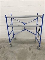 Werner Collapsible Work Stand