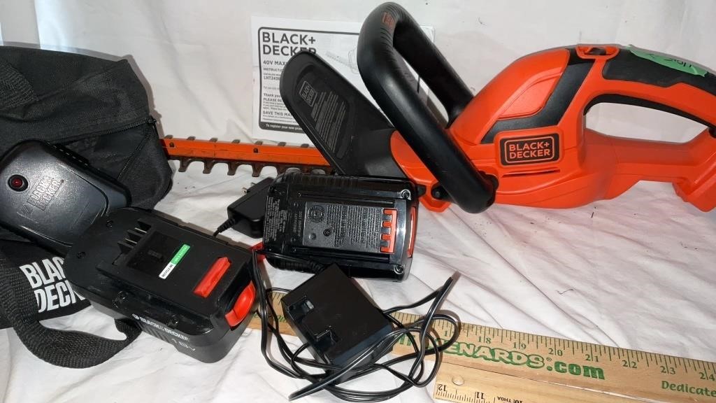 Black and Decker Hedge Trimmer with Charger and