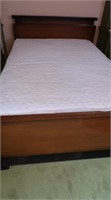 Double Size Bed, Inc Mattress & Box Springs