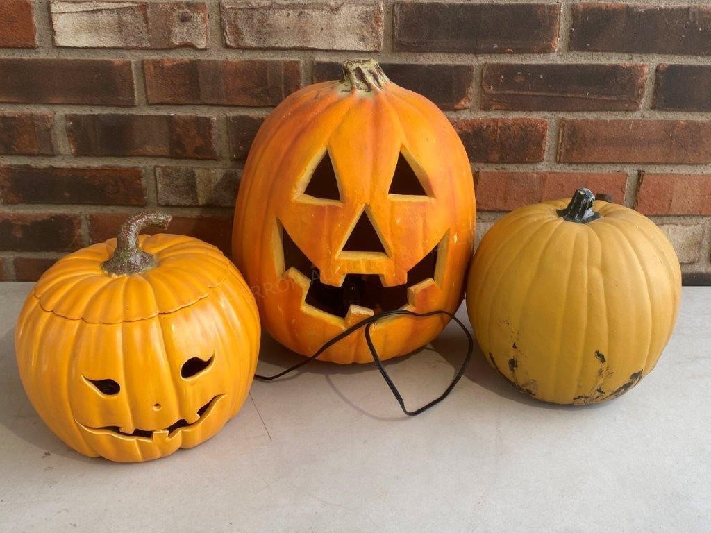 3 Decorative Pumpkins