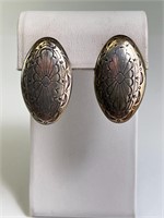 Large Vintage Native Earrings 5 Grams Twt