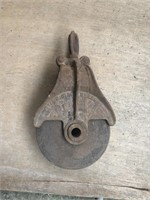 Myers vintage barn pulley