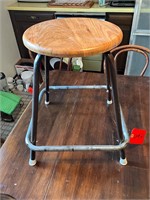 Vintage/Retro Metal & Wood Stool