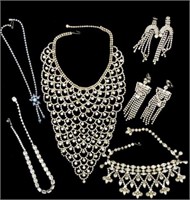 Lot: Clear Rhinestone Costume Jewelry, inc. Weiss.