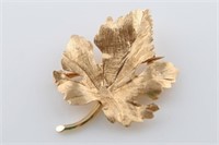 14k Yellow Gold Maple Leaf Brooch