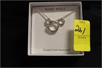 NINE WEST NECKLACE SET IN BOX